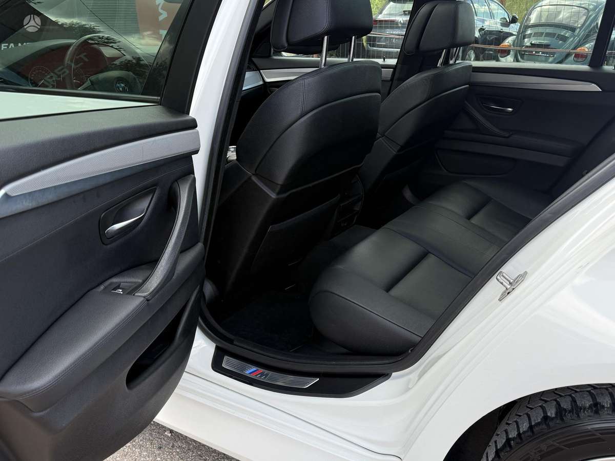 BMW 535, 3.0 l., universalas