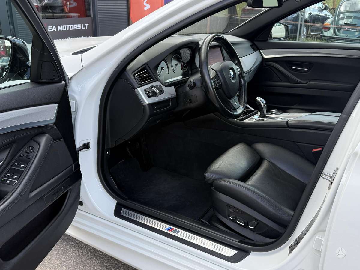BMW 535, 3.0 l., universalas