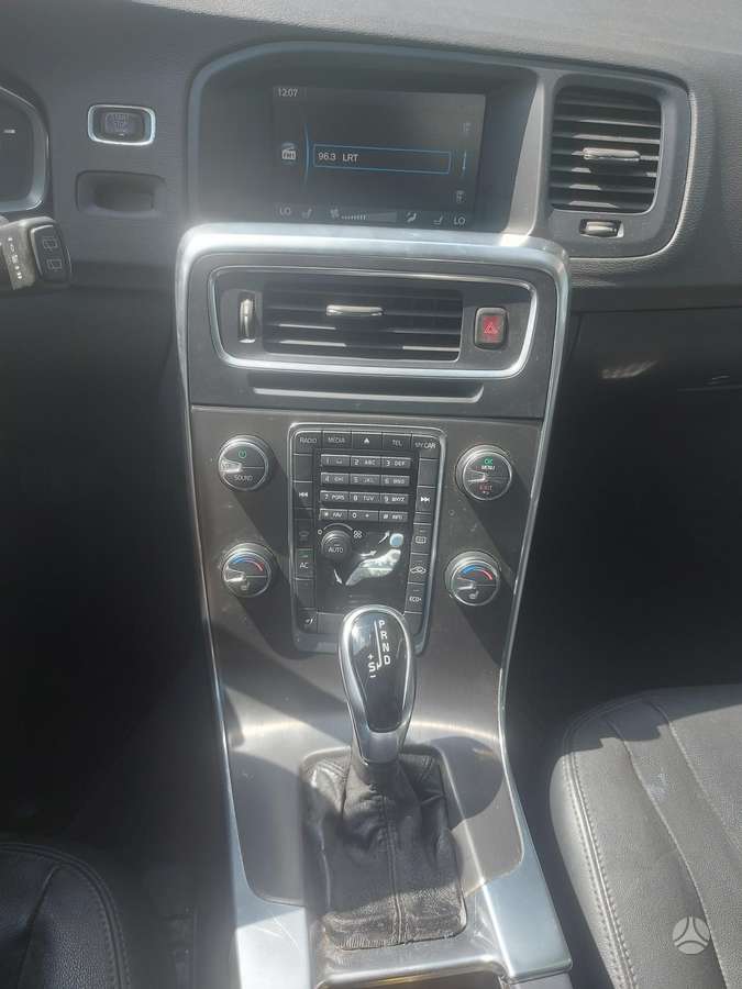 Volvo V60, 2.0 l., universalas