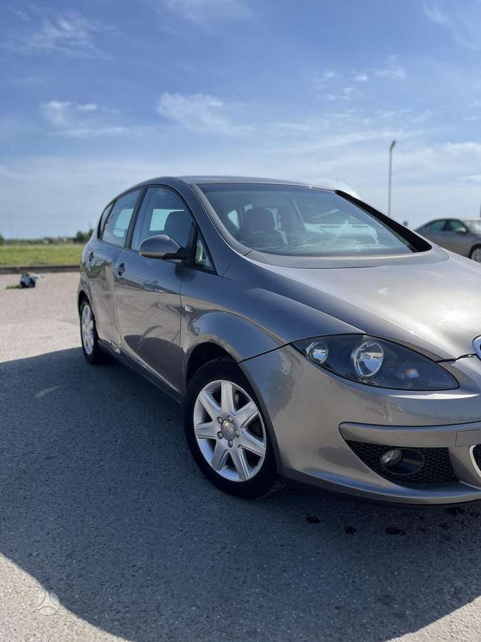 Seat Altea, 2.0 l., Седан