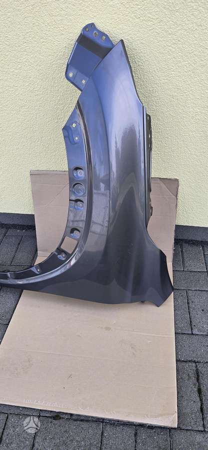 Lexus NX klasė body parts