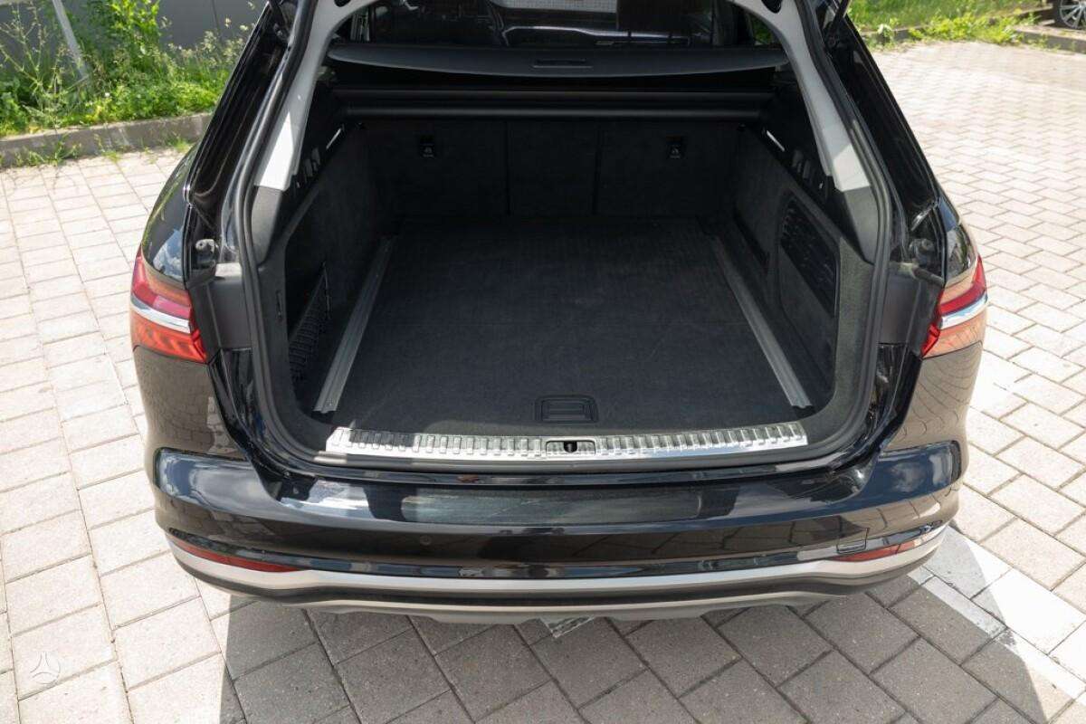 Audi A6 allroad, 3.0 l., Универсал