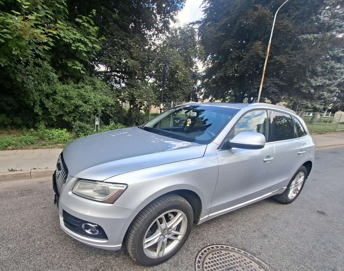 Audi Q5, 2.0 l., Внедорожник / Кроссовер