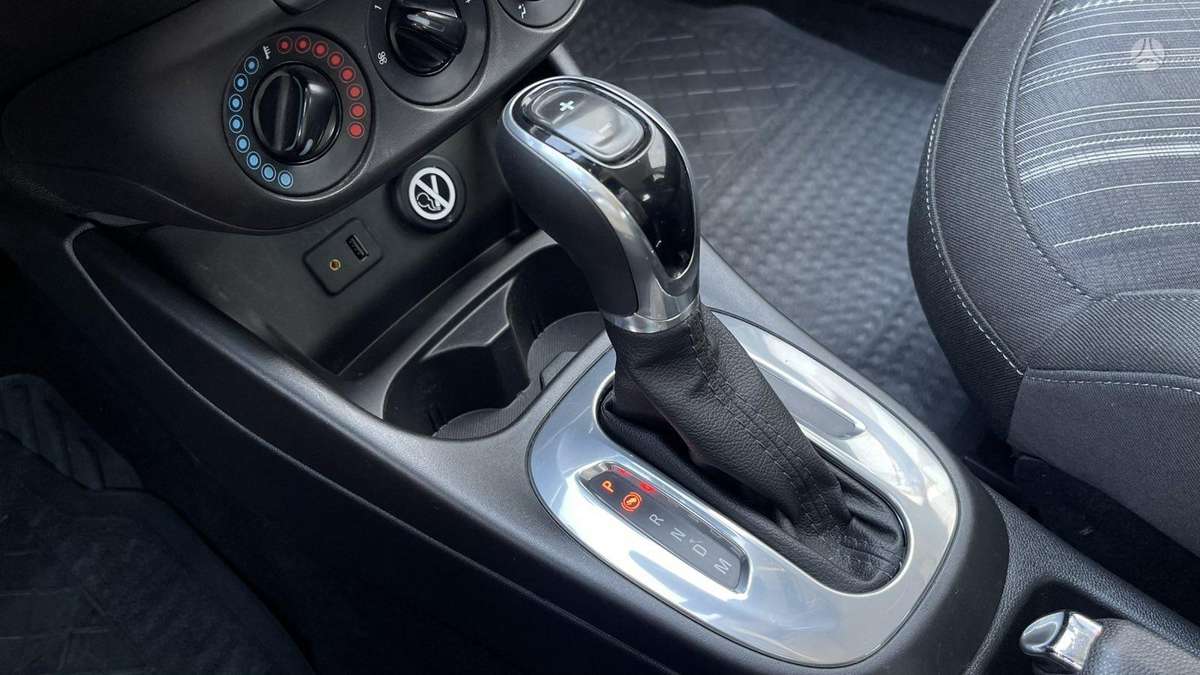 Opel Corsa, 1.4 l., hatchback
