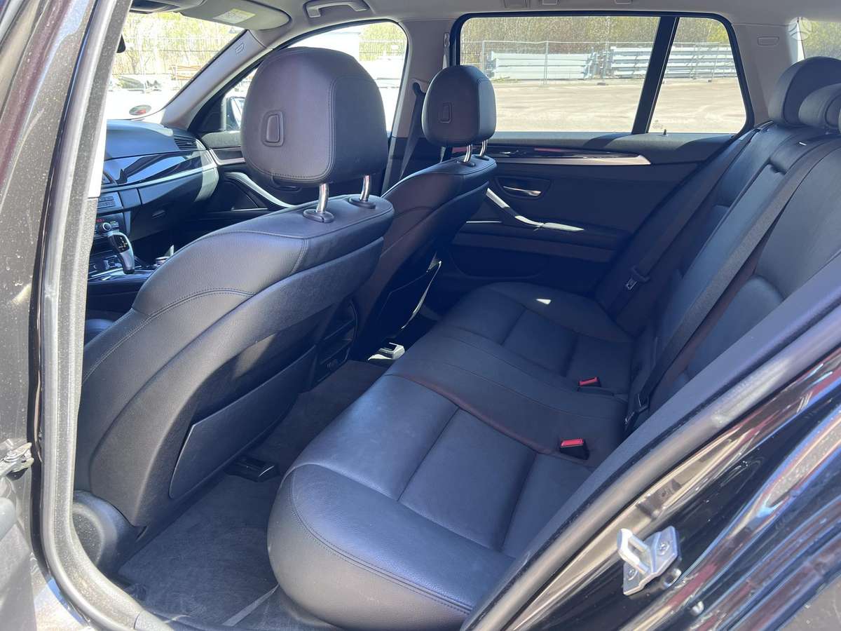 BMW 525, 2.0 l., Универсал