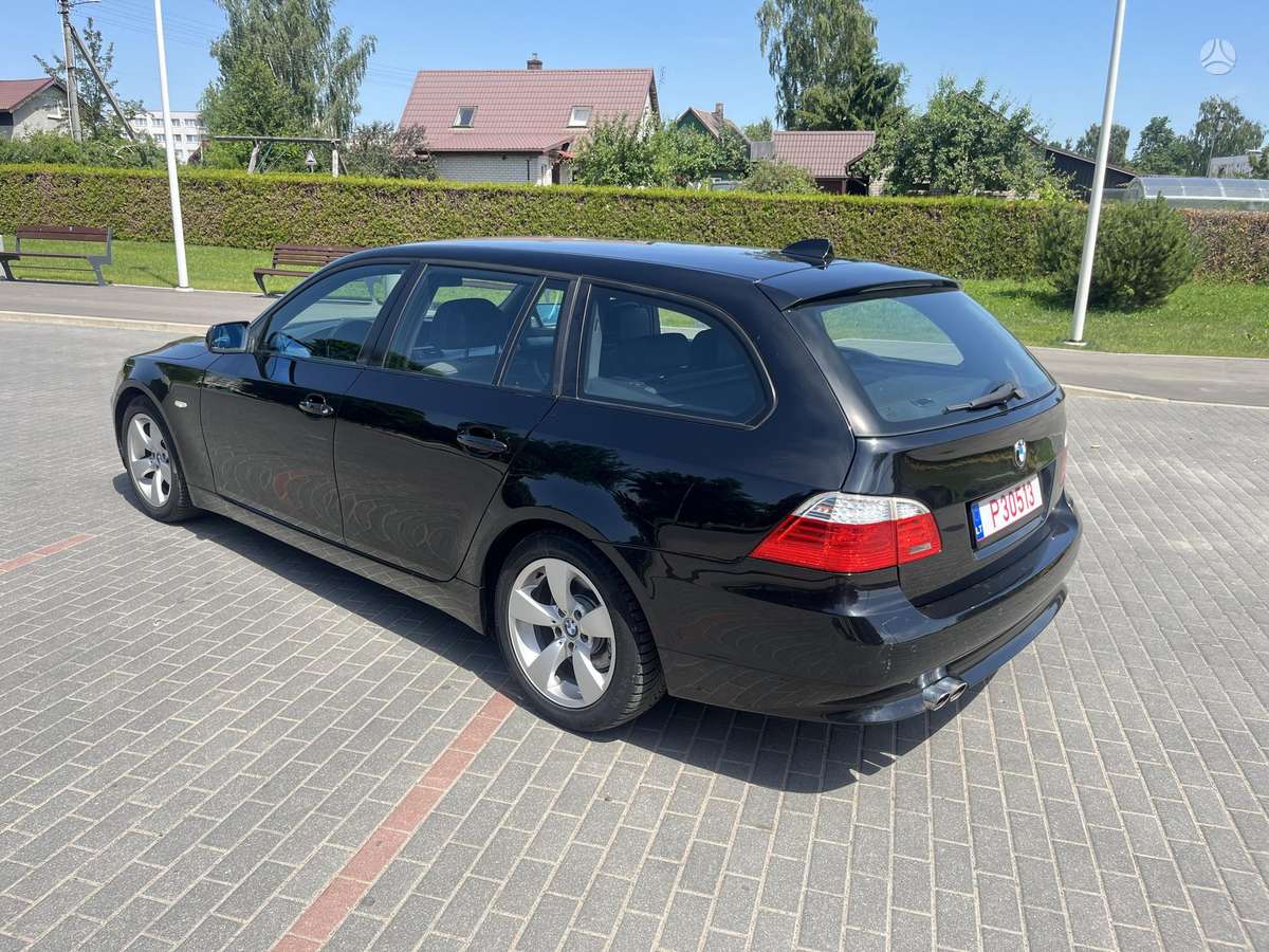 BMW 525, 2.5 l., Универсал