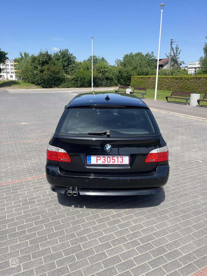 BMW 525, 2.5 l., Универсал