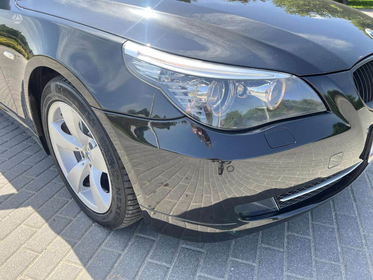 BMW 525, 2.5 l., Универсал