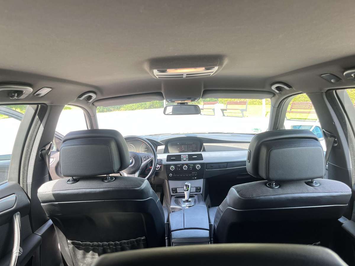 BMW 525, 2.5 l., Универсал