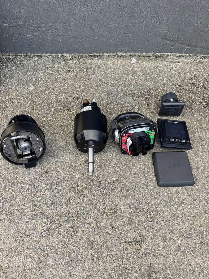 Volvo penta D4-225, four stroke stationary engines