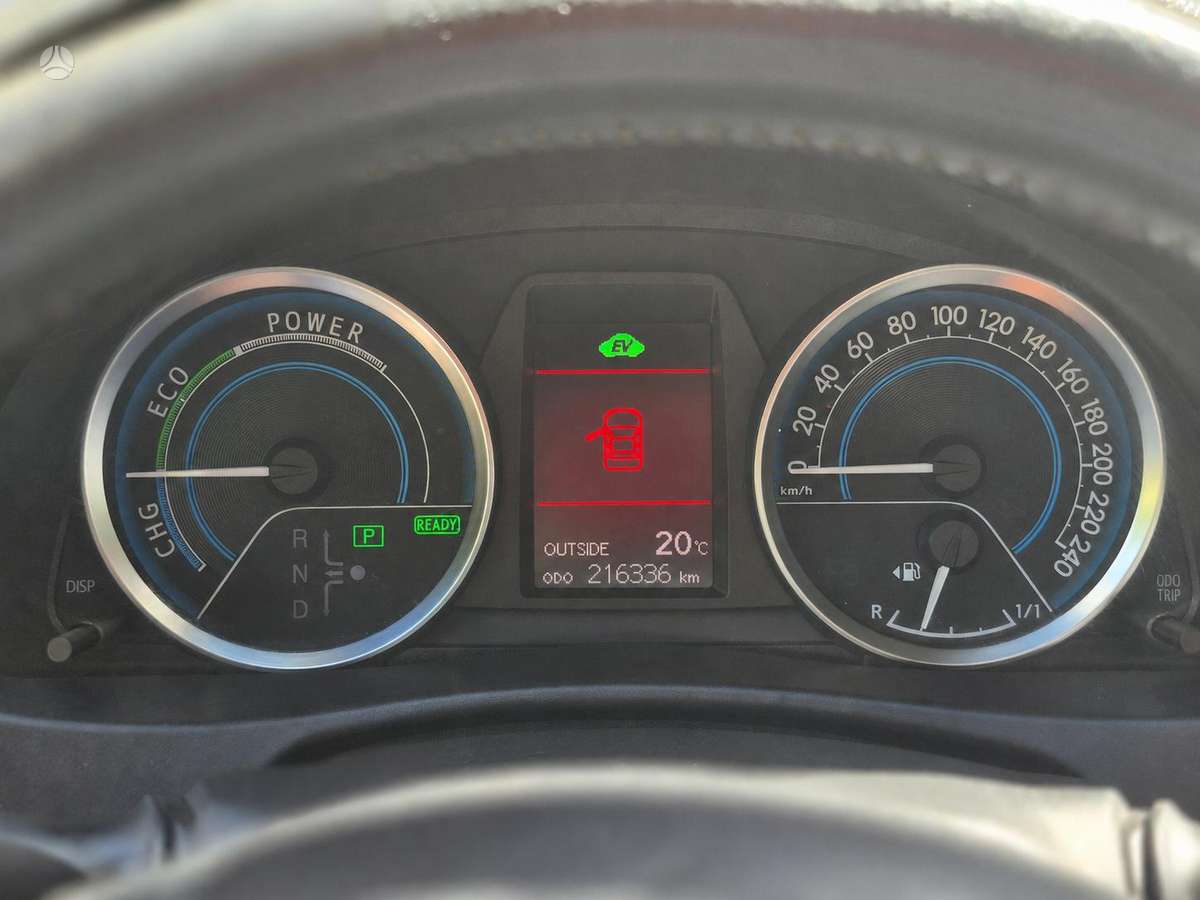 Toyota Auris - 12