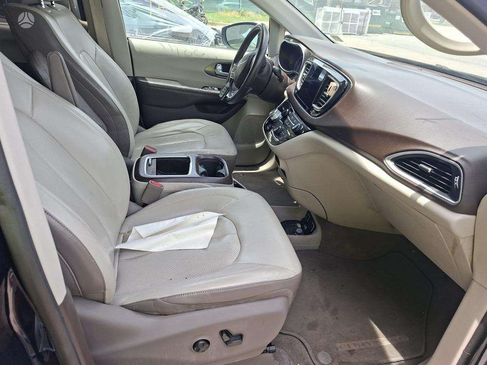 Chrysler Pacifica, 3.6 l., Минивэн