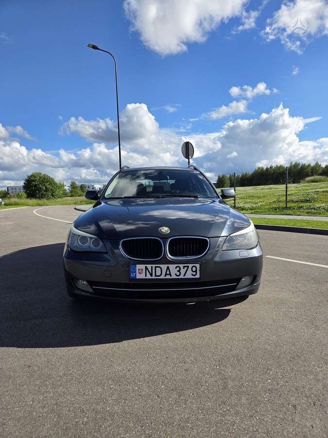 BMW 520, 2.0 l., universalas