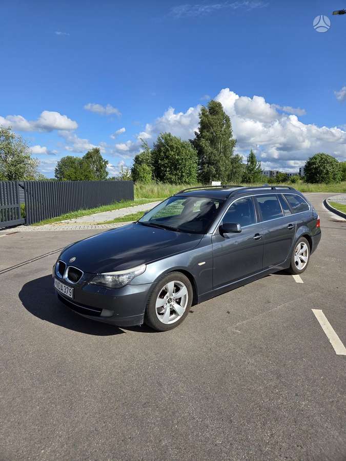 BMW 520, 2.0 l., universalas