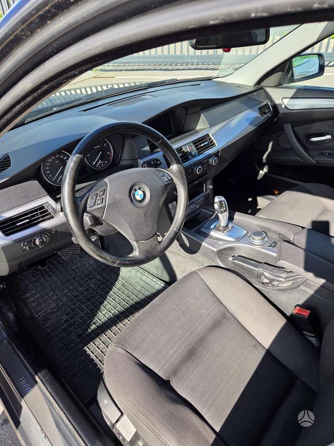 BMW 520, 2.0 l., wagon