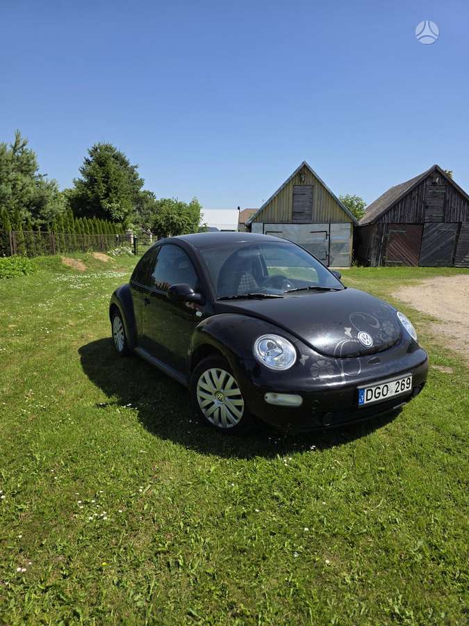 Volkswagen Beetle, 1.6 l., hatchback