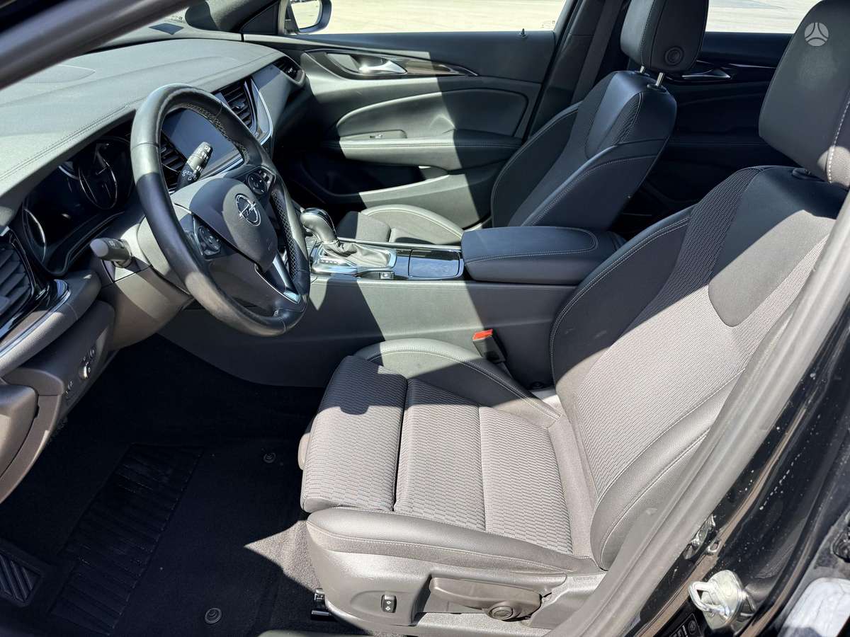 Opel Insignia, 1.5 l., Универсал