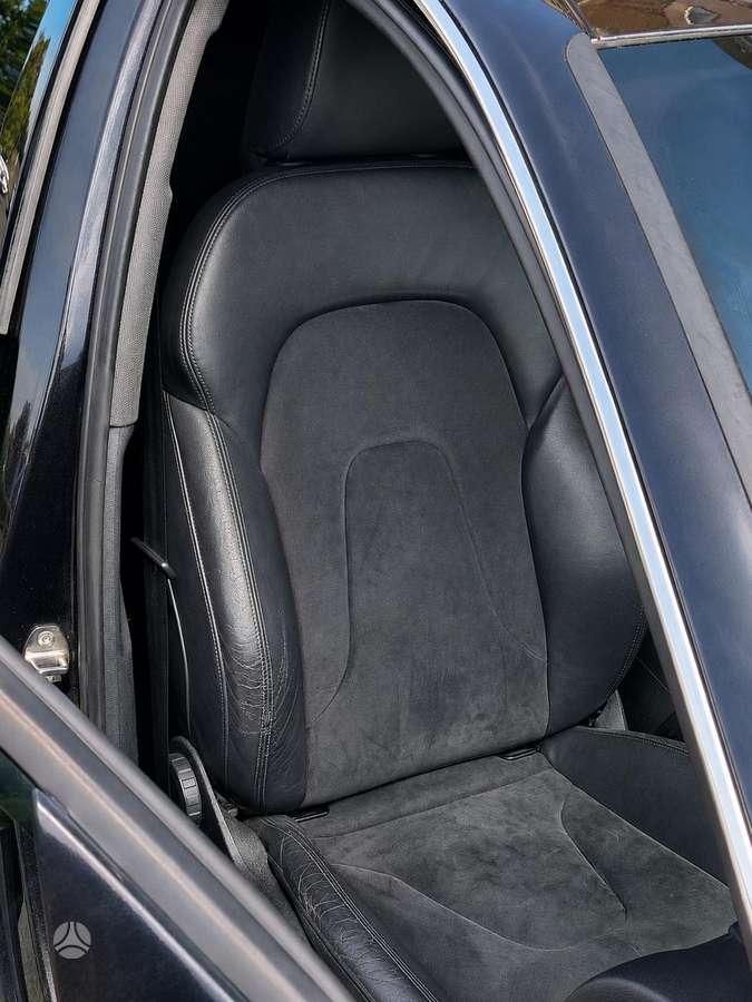 Audi A4, 2.0 l., Универсал