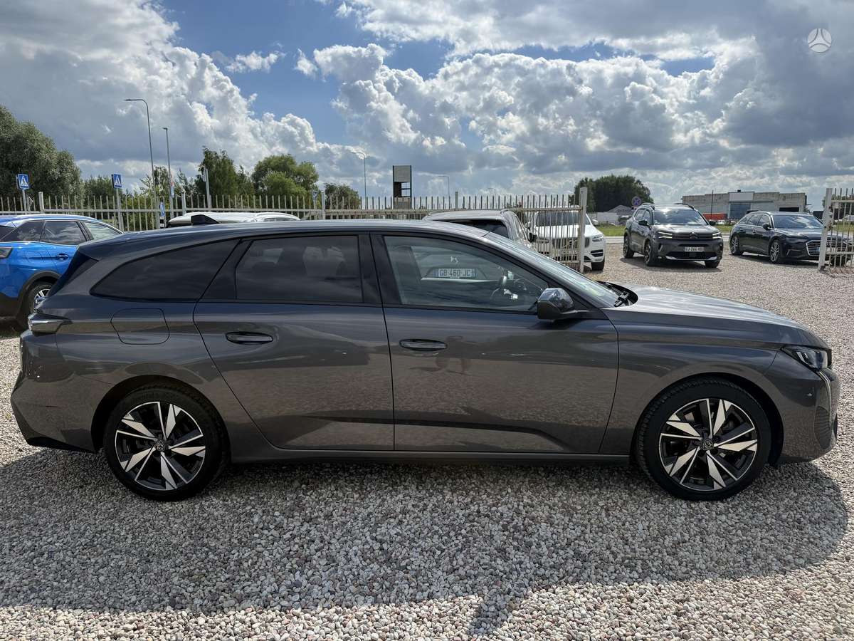 Peugeot 308 - 4