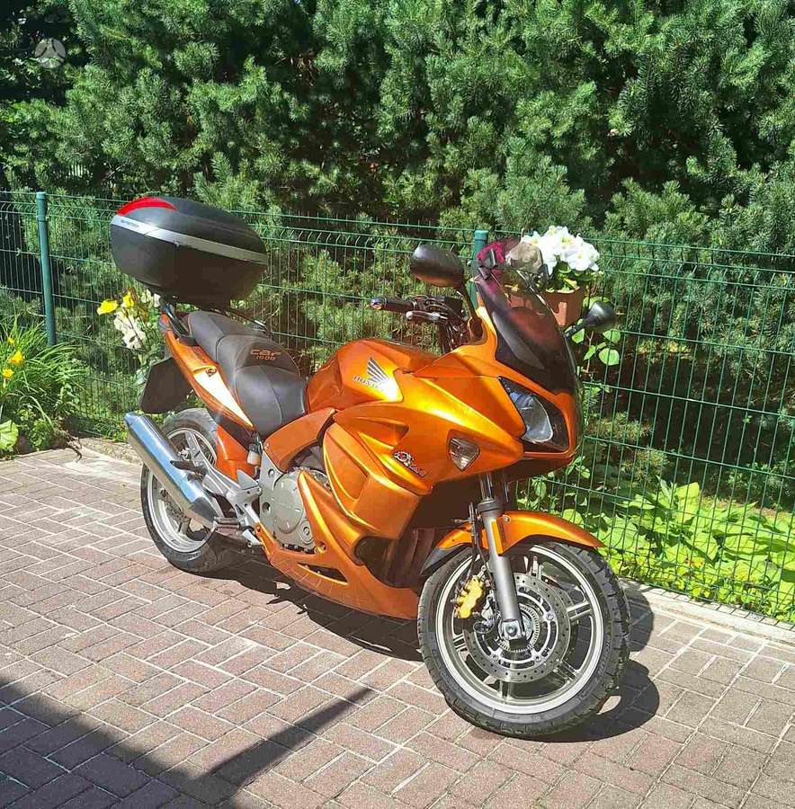 Honda CBF, kruīza / touring