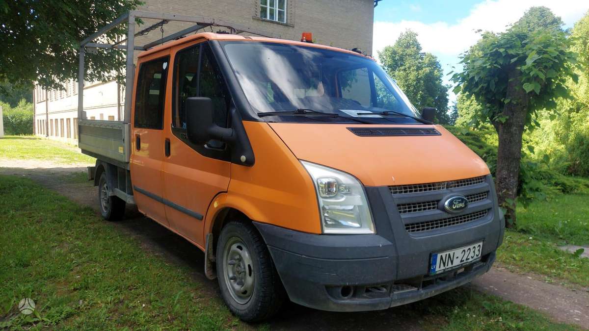 Ford Transit, dviguba kabina