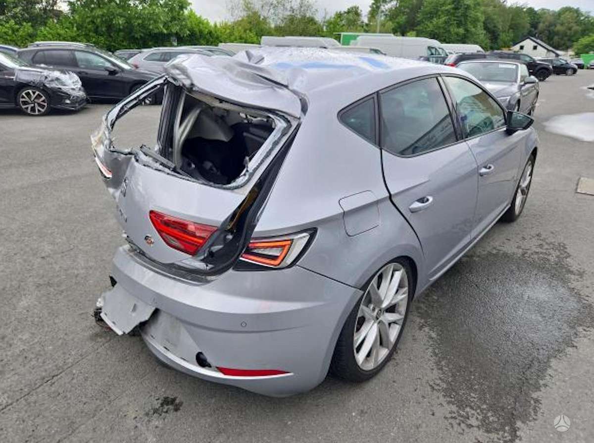 SEAT Leon - 4