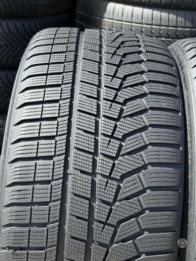 Hankook I*Cept Evo2, всесезонные 285/30 R22