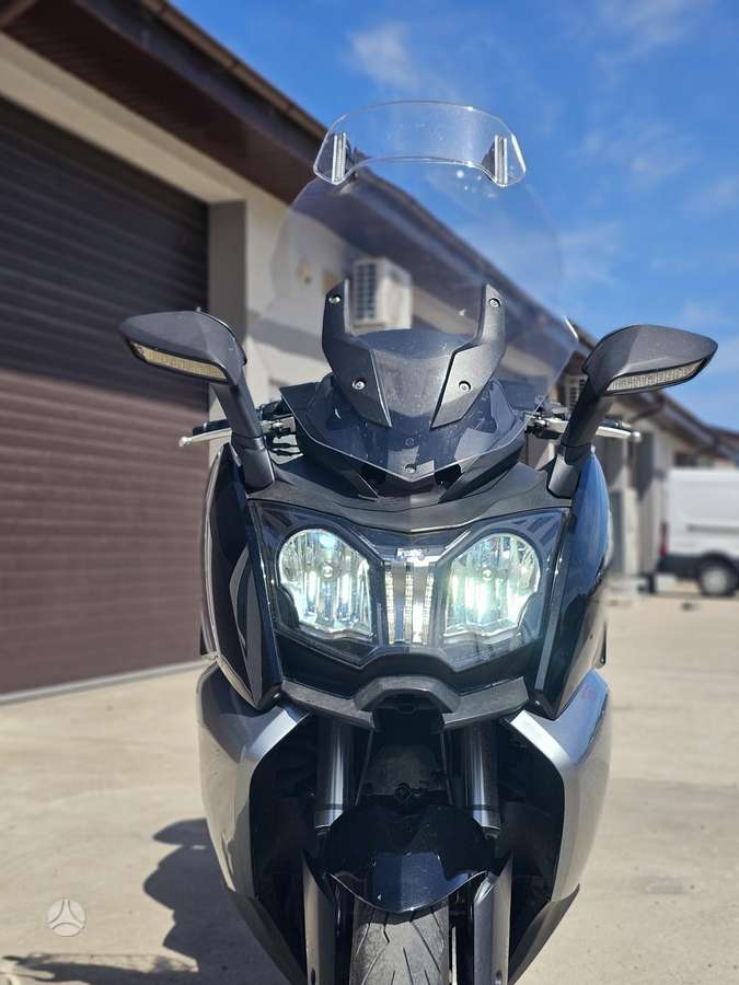BMW C 650 GT 647cc, scooters / mopeds