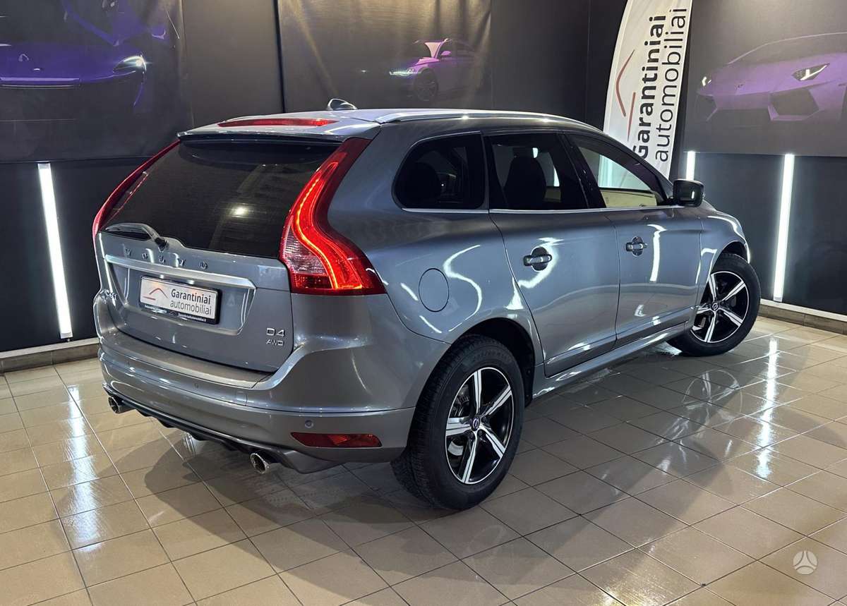 Volvo XC60 - 2