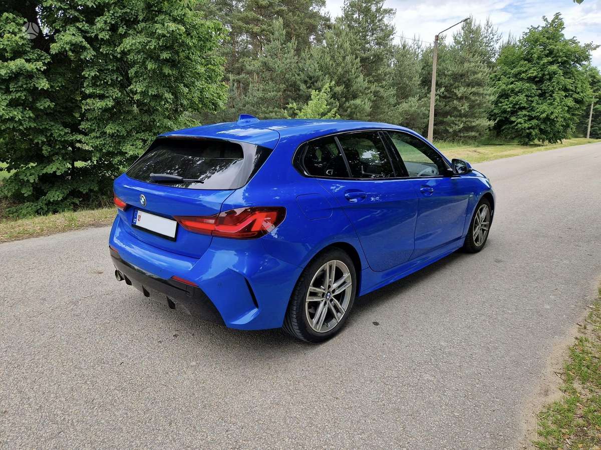 BMW 116, 1.5 l., hatchback