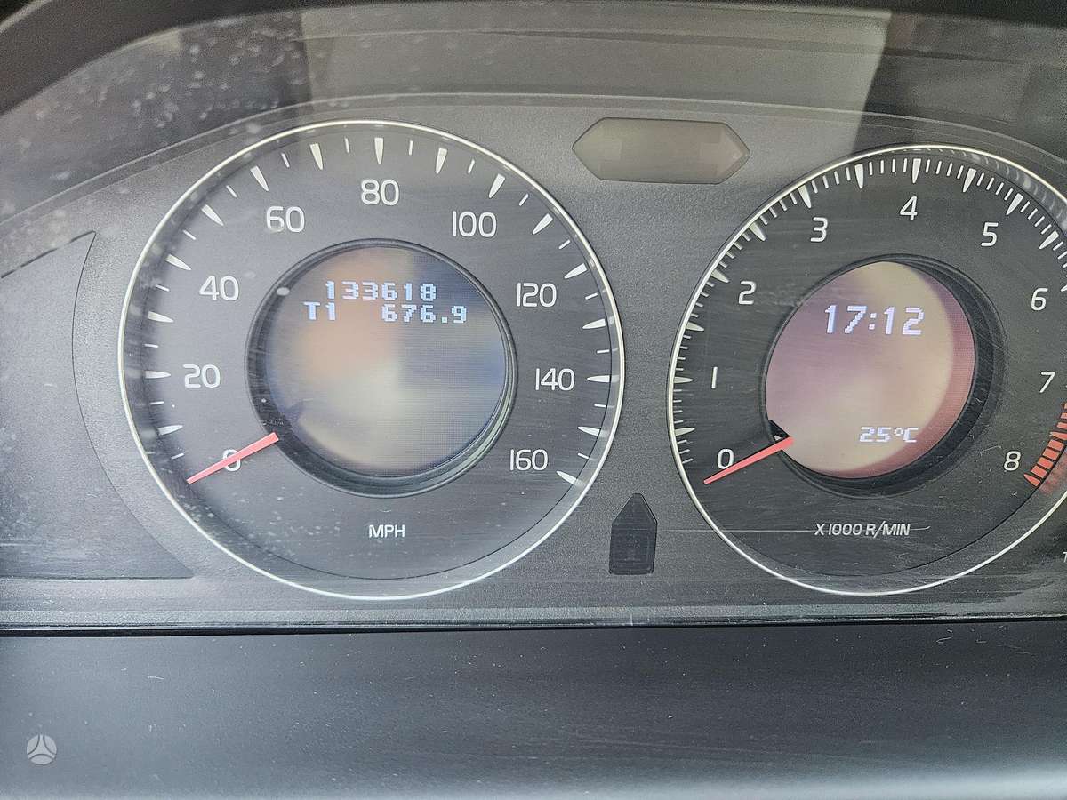 Volvo XC60 - 11
