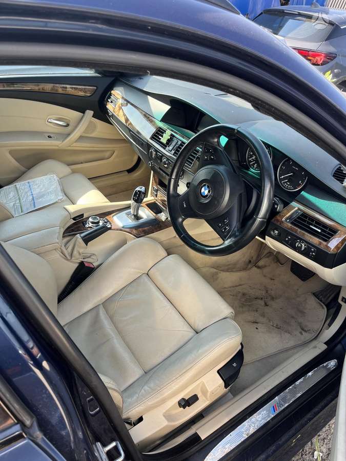 BMW 520, wagon