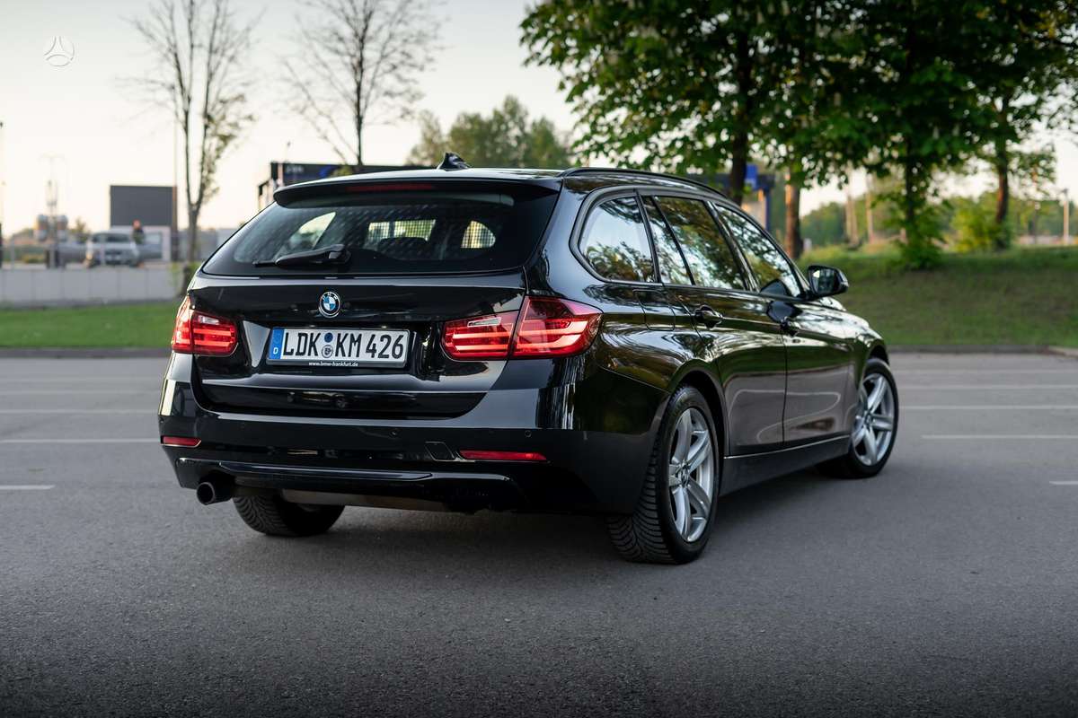 BMW 320, 2.0 l., wagon