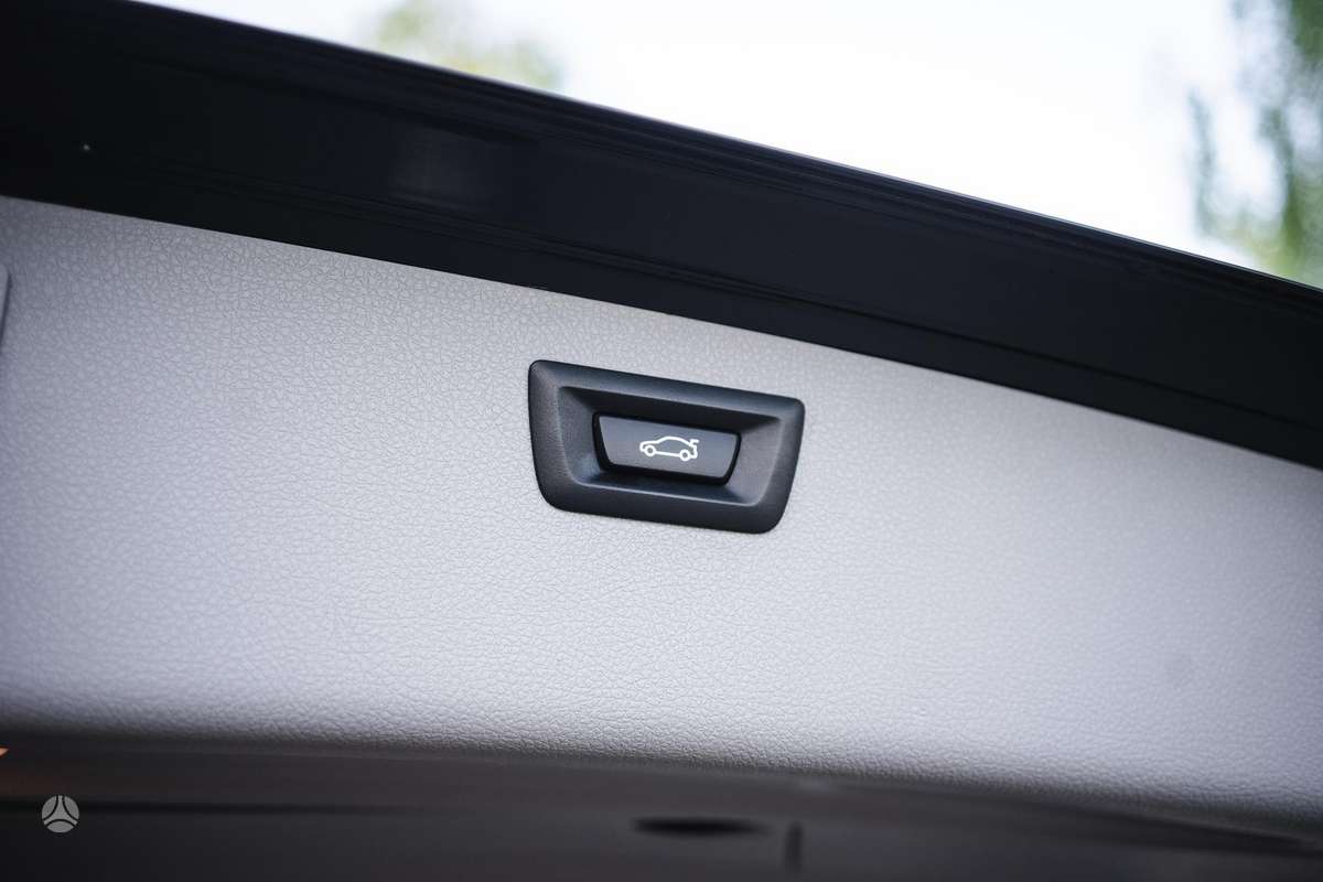 BMW 320, 2.0 l., wagon