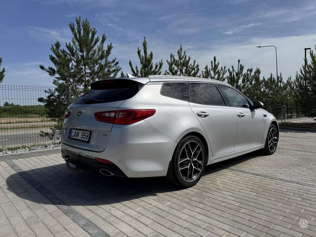 Kia Optima, 1.7 l., universalas