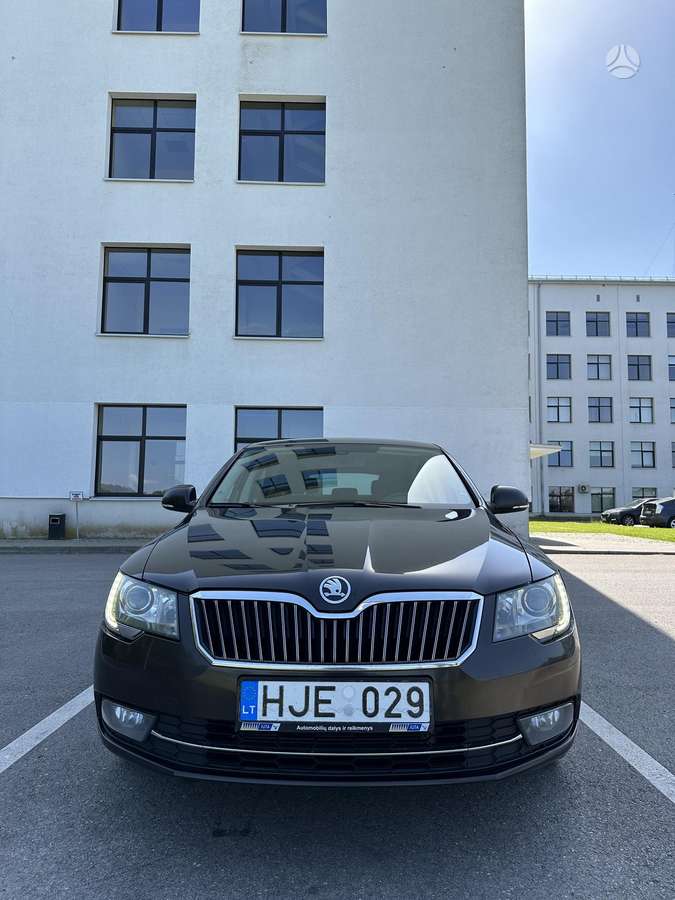 Skoda Superb, 2.0 l., hečbekas