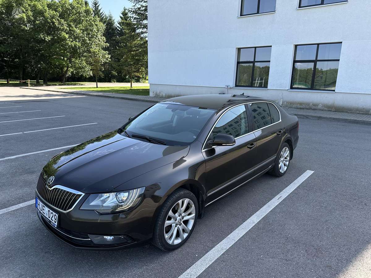 Skoda Superb, 2.0 l., hečbekas