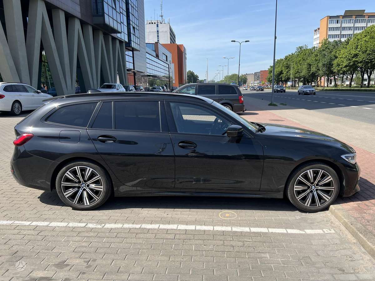 BMW 320, 2.0 l., wagon