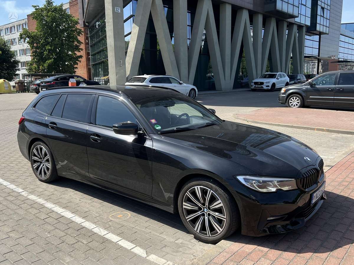 BMW 320, 2.0 l., wagon