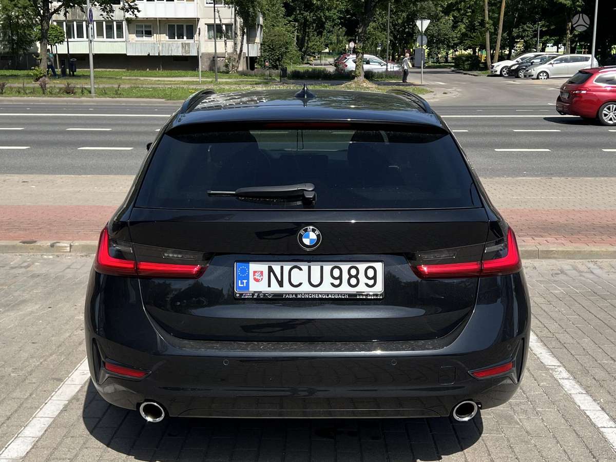 BMW 320, 2.0 l., wagon