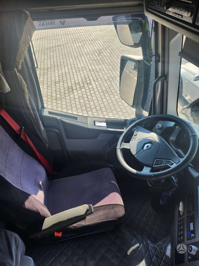 Renault T 460, 2 спальных места