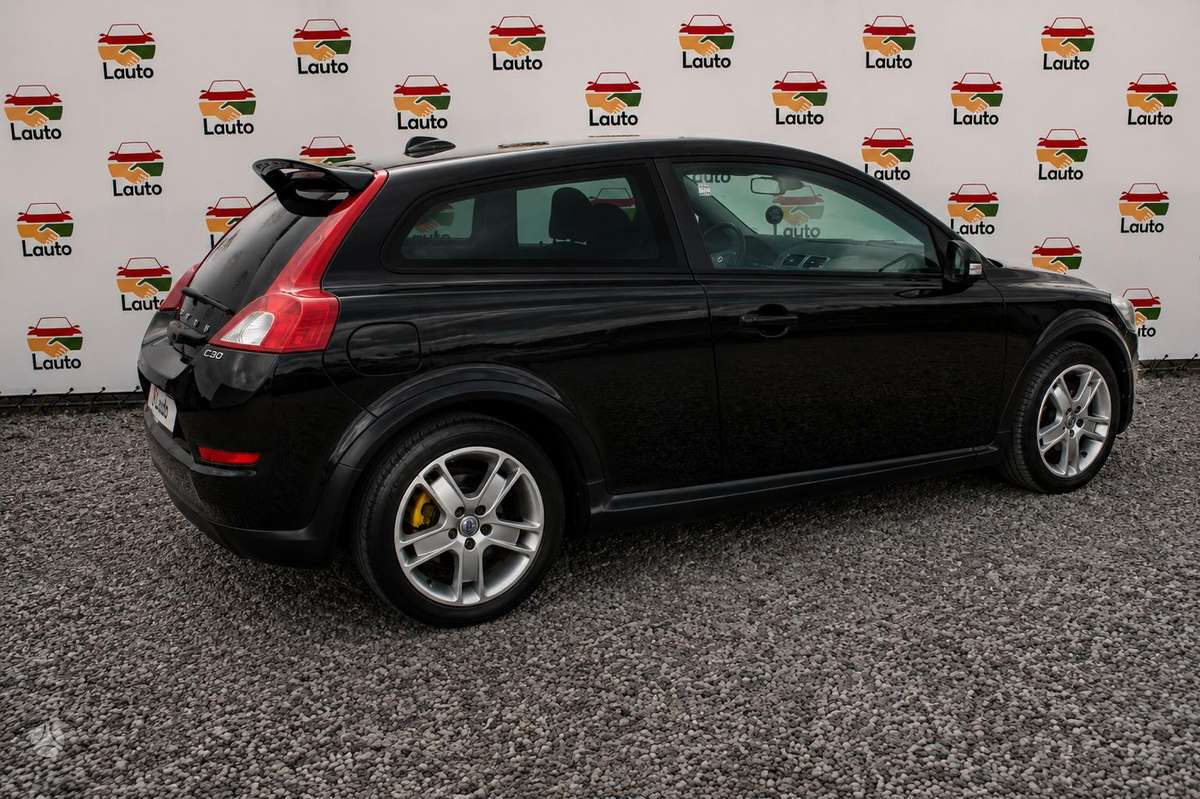 Volvo C30, 2.0 l., hatchback