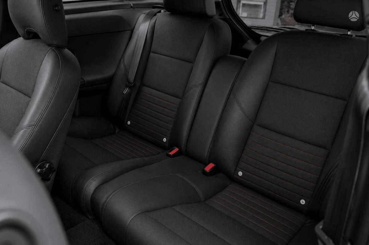 Volvo C30, 2.0 l., Хэтчбек