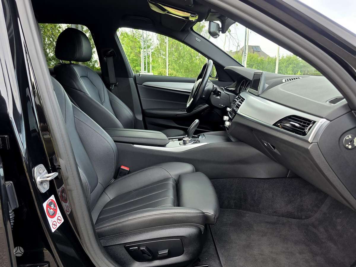 BMW 520, 2.0 l., wagon