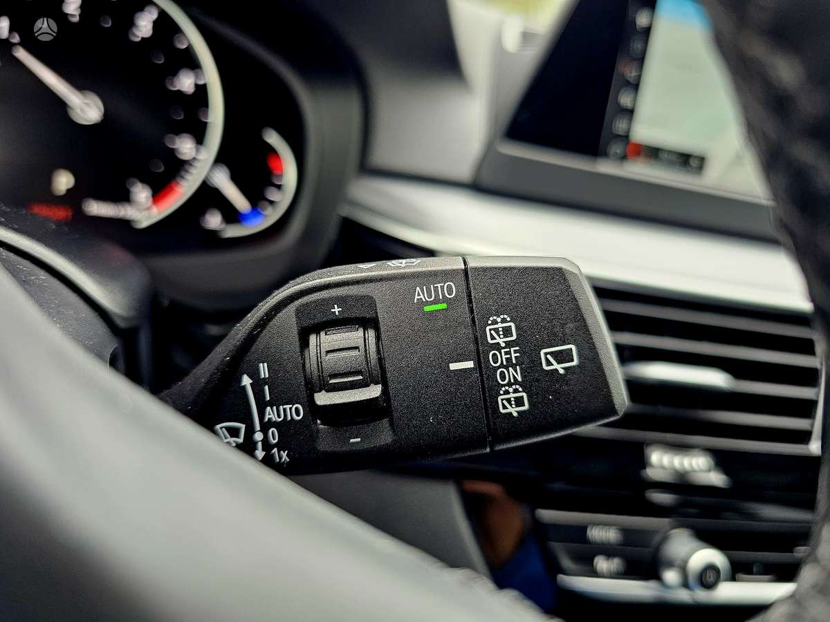 BMW 520, 2.0 l., universalas