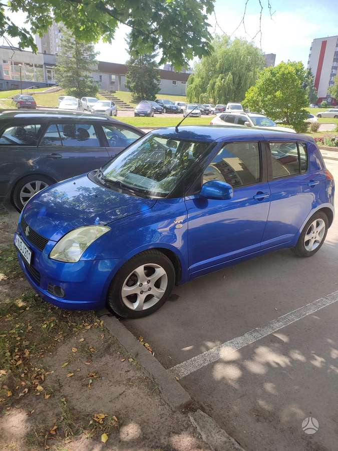 Suzuki Swift, 1.5 l., hatchback