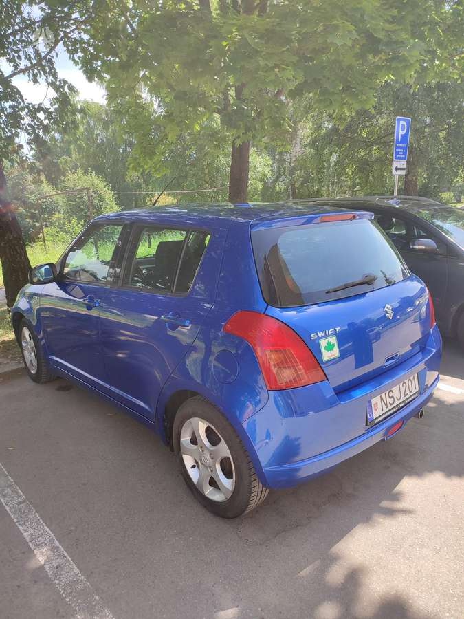 Suzuki Swift, 1.5 l., Хэтчбек