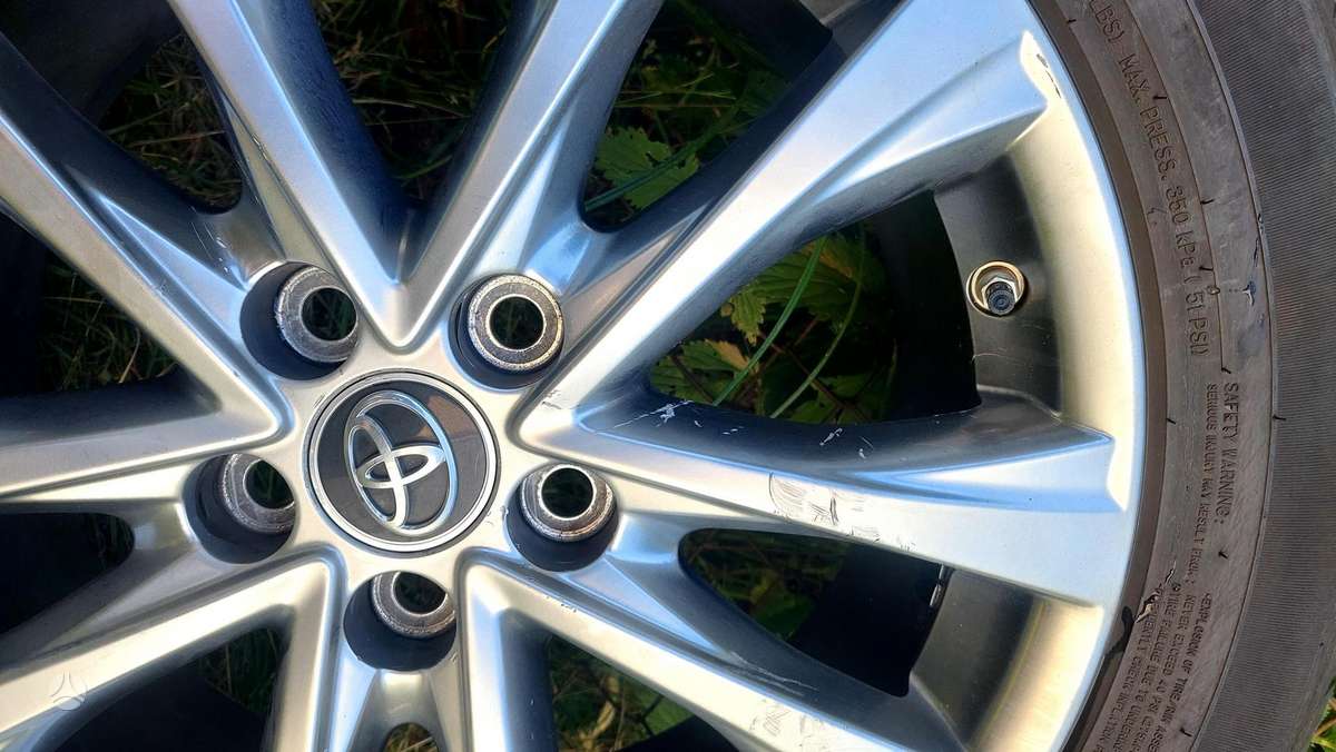 Toyota RAV4, легкосплавные , R18