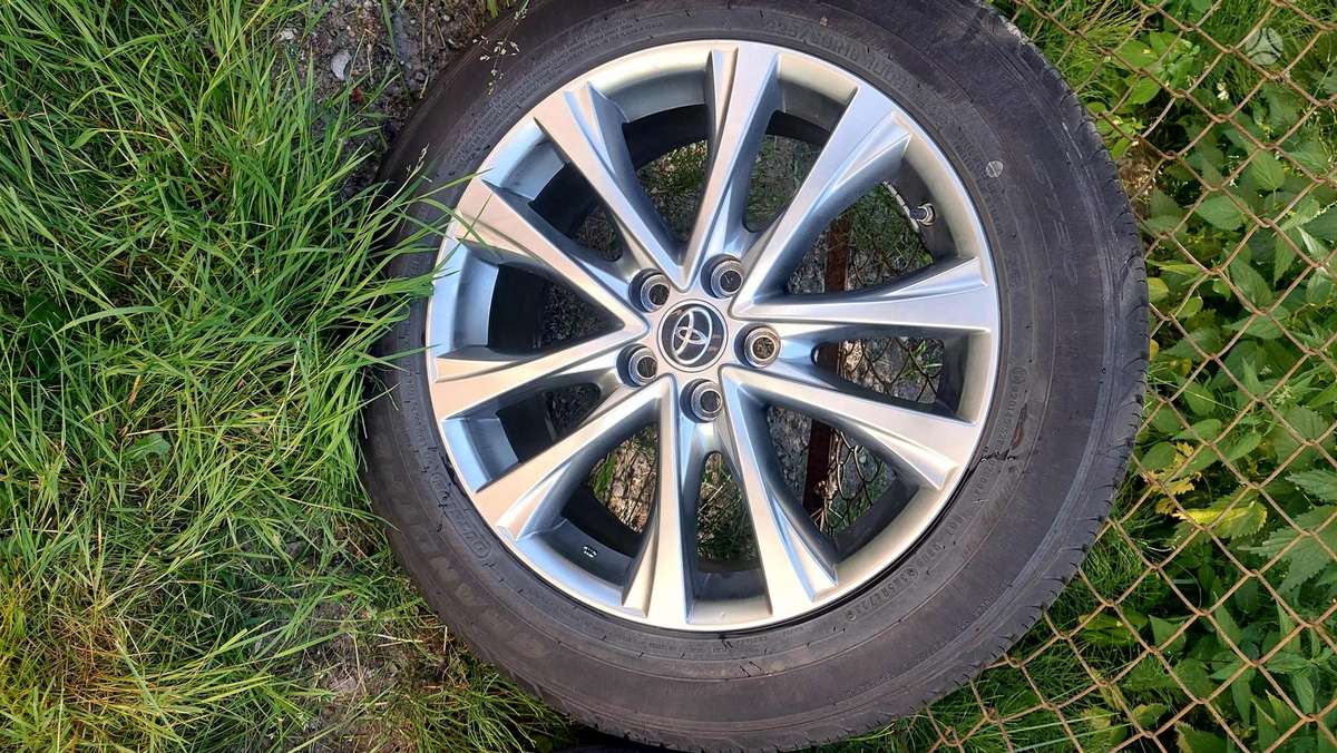 Toyota RAV4, легкосплавные , R18