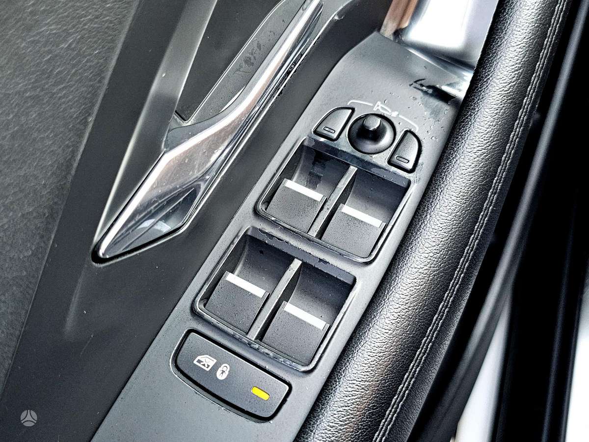 Jaguar E-Pace, 2.0 l., Внедорожник / Кроссовер